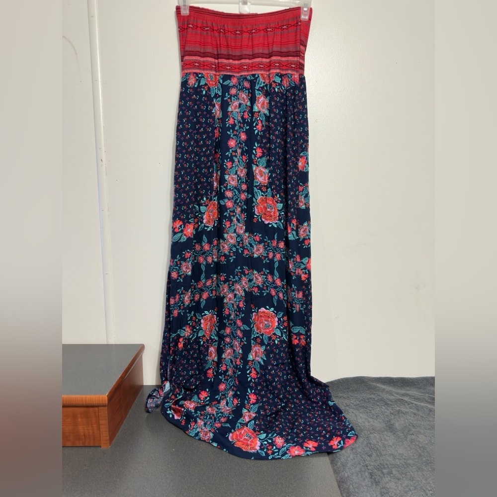 Xhilaration Red and Blue Floral Strapless Floral Print Dress